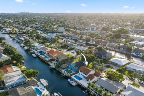 Купить виллу или дом в Помпано-Бич, Флорида 4 спальни, 263.66м2, № 2006403 - фото 23