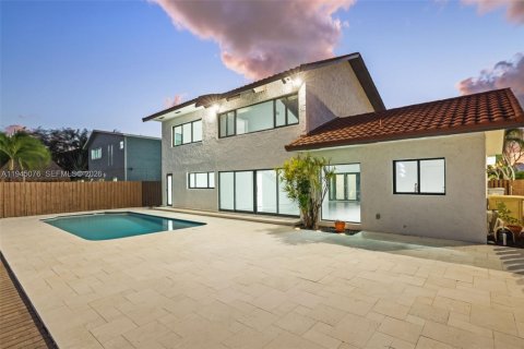 Купить виллу или дом в Помпано-Бич, Флорида 4 спальни, 263.66м2, № 2006403 - фото 8