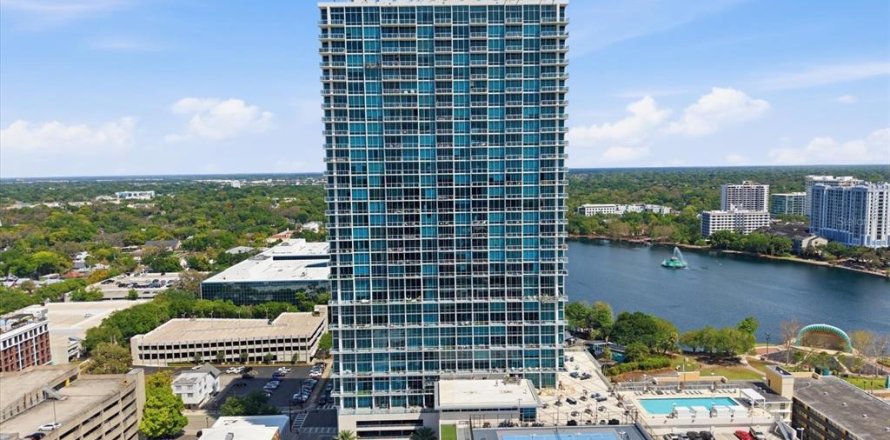 Condo à Orlando, Floride, 3 chambres  № 2429576