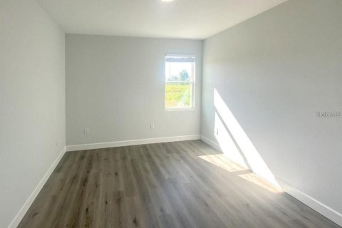 Appartement à louer à Port Charlotte, Floride: 3 chambres, 128.11 m2 № 1430932 - photo 5