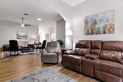 Casa en venta en The Villages, Florida, 3 dormitorios, 185.25 m2 № 1837509 - foto 21