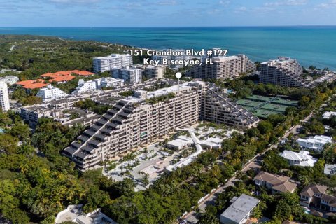 Condominio en venta en Key Biscayne, Florida, 1 dormitorio, 102.47 m2 № 2030614 - foto 18