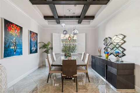 Casa en venta en Tampa, Florida, 5 dormitorios, 338.72 m2 № 2384035 - foto 13