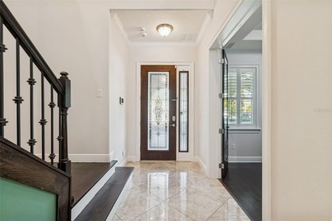 Casa en venta en Tampa, Florida, 5 dormitorios, 338.72 m2 № 2384035 - foto 7