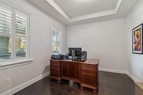 Casa en venta en Tampa, Florida, 5 dormitorios, 338.72 m2 № 2384035 - foto 11