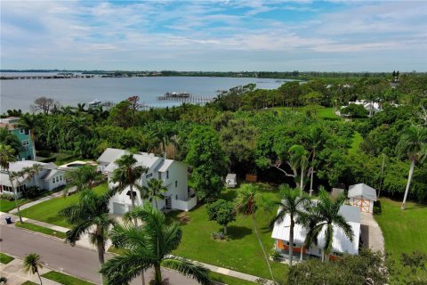 Купить земельный участок в Брейдентон, Флорида № 1915452 - фото 4