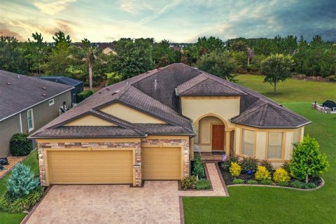 House in Ocala, Florida 3 bedrooms, 234.95 sq.m. № 1873421 - photo 1