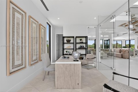 Купить виллу или дом в Форт-Лодердейл, Флорида 6 спален, 463.68м2, № 2066152 - фото 6