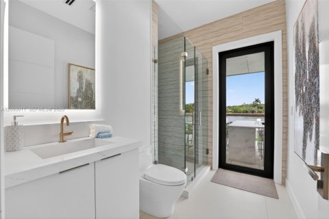 Купить виллу или дом в Форт-Лодердейл, Флорида 6 спален, 463.68м2, № 2066152 - фото 13