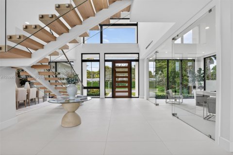 Купить виллу или дом в Форт-Лодердейл, Флорида 6 спален, 463.68м2, № 2066152 - фото 4