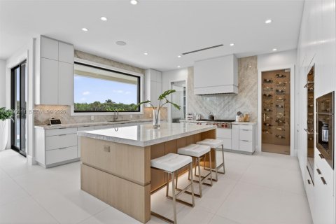 Купить виллу или дом в Форт-Лодердейл, Флорида 6 спален, 463.68м2, № 2066152 - фото 21