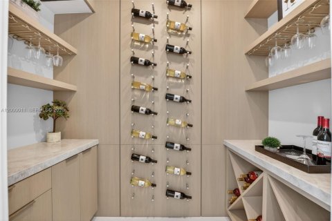 Купить виллу или дом в Форт-Лодердейл, Флорида 6 спален, 463.68м2, № 2066152 - фото 25