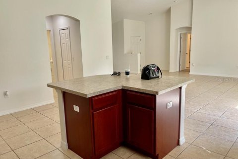 Casa en venta en Kissimmee, Florida, 3 dormitorios, 176.05 m2 № 2112282 - foto 8
