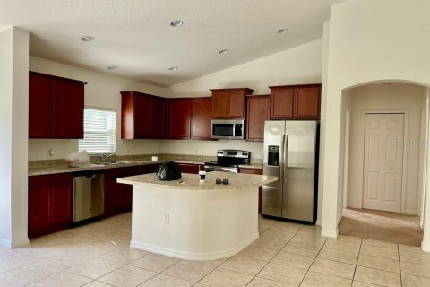 Casa en venta en Kissimmee, Florida, 3 dormitorios, 176.05 m2 № 2112282 - foto 5