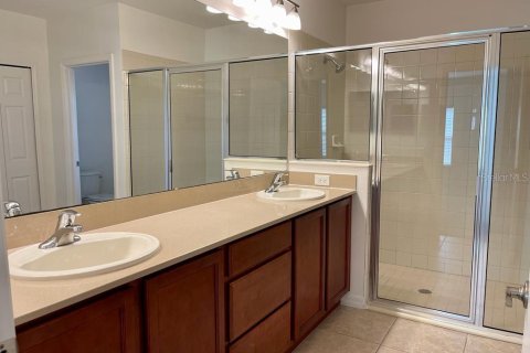 Casa en venta en Kissimmee, Florida, 3 dormitorios, 176.05 m2 № 2112282 - foto 18