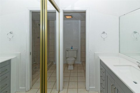 Copropriété à louer à Coral Springs, Floride: 2 chambres, 92.9 m2 № 1209239 - photo 1