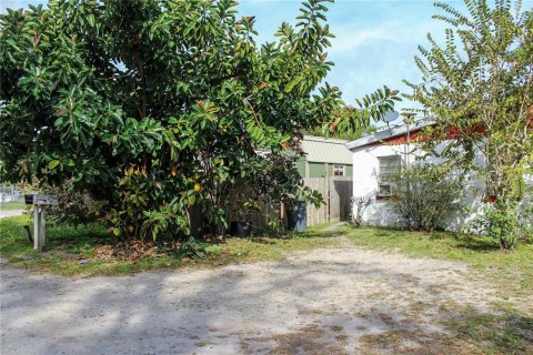 Propiedad comercial en venta en Lakeland, Florida, 2 dormitorios, 96.15 m2 № 1811004 - foto 5
