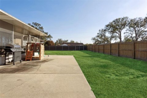 Casa en venta en Brandon, Florida, 3 dormitorios, 133.41 m2 № 2115451 - foto 22