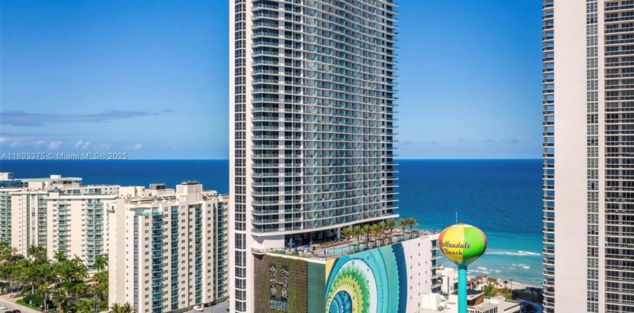Condo in Hollywood, Florida, 1 bedroom  № 2012734