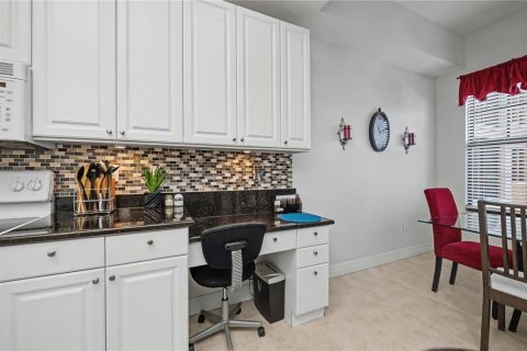 Condo in Punta Gorda, Florida, 2 bedrooms № 2119413 - photo 17