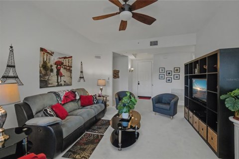 Condo in Punta Gorda, Florida, 2 bedrooms № 2119413 - photo 15