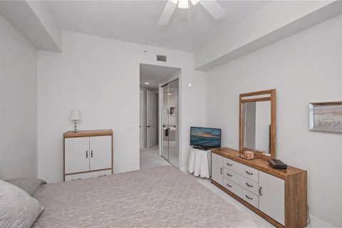 Condo in Punta Gorda, Florida, 2 bedrooms № 2119413 - photo 21