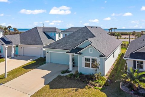 House in Palm Coast, Florida 4 bedrooms, 234.95 sq.m. № 1720066 - photo 7