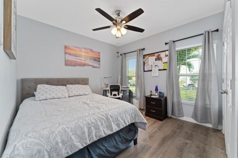 Villa ou maison à louer à Kissimmee, Floride: 4 chambres, 166.85 m2 № 1840561 - photo 24