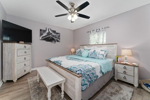 Villa ou maison à louer à Kissimmee, Floride: 4 chambres, 166.85 m2 № 1840561 - photo 19