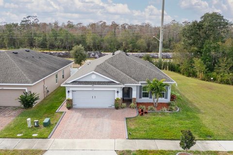 Villa ou maison à louer à Kissimmee, Floride: 4 chambres, 166.85 m2 № 1840561 - photo 4