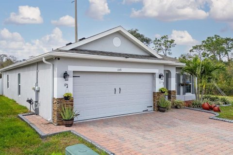 Villa ou maison à louer à Kissimmee, Floride: 4 chambres, 166.85 m2 № 1840561 - photo 1
