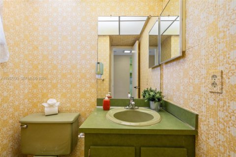 Condominio en venta en Hollywood, Florida, 1 dormitorio, 60.39 m2 № 2020918 - foto 11