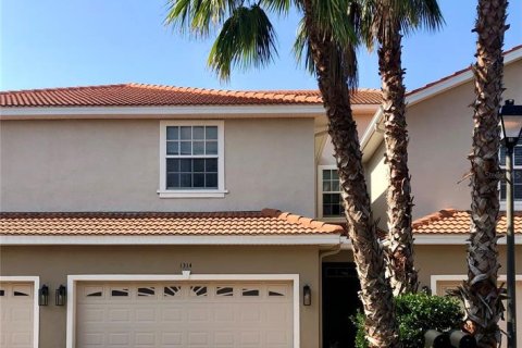 Touwnhouse à vendre à Palm Harbor, Floride: 3 chambres, 195.28 m2 № 1529634 - photo 1