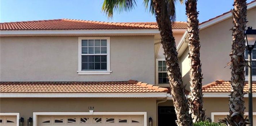 Touwnhouse à Palm Harbor, Floride 3 chambres, 195.28 m2 № 1529634
