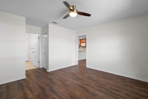 House in Sun City Center, Florida 2 bedrooms, 140.84 sq.m. № 1655719 - photo 16