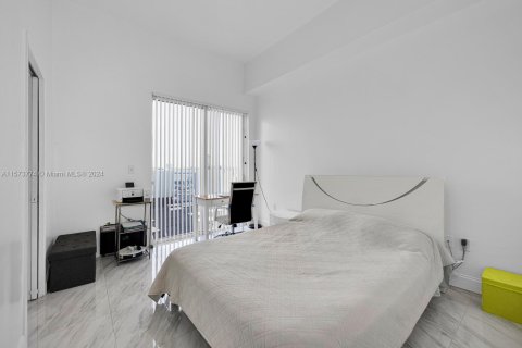 Copropriété à vendre à Miami, Floride: 2 chambres, 88.63 m2 № 1868122 - photo 10