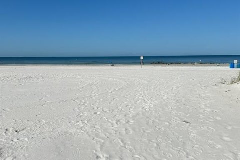 Land in Redington Shores, Florida № 1522613 - photo 16