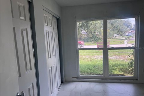 Villa ou maison à louer à Tampa, Floride: 2 chambres, 103.12 m2 № 2411439 - photo 10