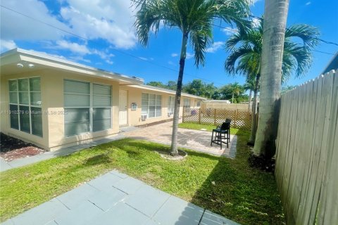 Apartamento en alquiler en Fort Lauderdale, Florida, 145.11 m2 № 2013115 - foto 8