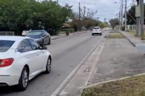 Commercial property in Homestead, Florida № 1966964 - photo 17