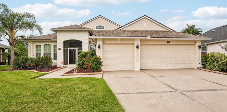 House in Parrish, Florida 4 bedrooms, 254.55 sq.m. № 2110202