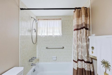 Casa en venta en Sarasota, Florida, 2 dormitorios, 86.77 m2 № 2101219 - foto 18