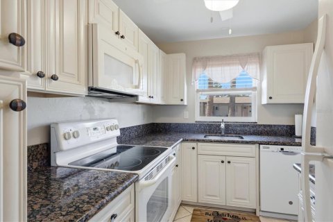 Casa en venta en Sarasota, Florida, 2 dormitorios, 86.77 m2 № 2101219 - foto 9