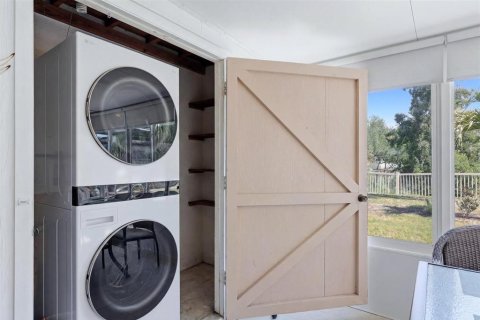 Casa en venta en Sarasota, Florida, 2 dormitorios, 86.77 m2 № 2101219 - foto 22
