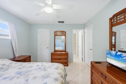Casa en venta en Sarasota, Florida, 2 dormitorios, 86.77 m2 № 2101219 - foto 11