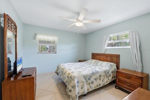 Casa en venta en Sarasota, Florida, 2 dormitorios, 86.77 m2 № 2101219 - foto 10