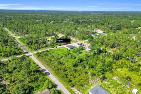 House in Lehigh Acres, Florida 3 bedrooms № 1845814 - photo 5