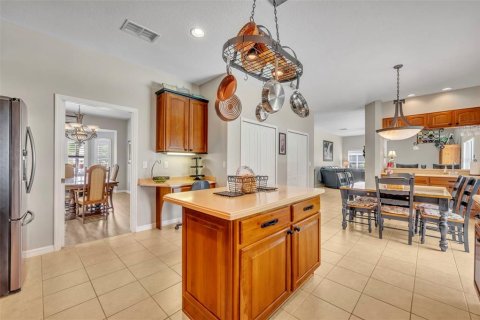 Casa en venta en Orlando, Florida, 5 dormitorios, 369.1 m2 № 1909951 - foto 8
