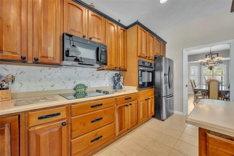 Casa en venta en Orlando, Florida, 5 dormitorios, 369.1 m2 № 1909951 - foto 6