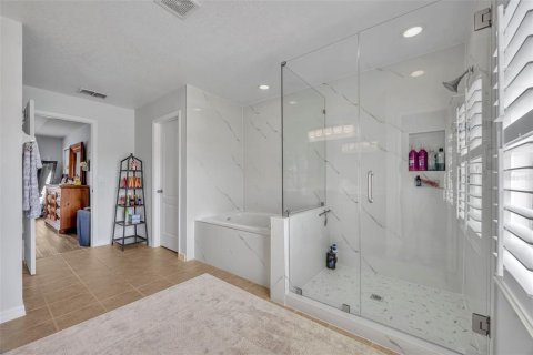 Casa en venta en Orlando, Florida, 5 dormitorios, 369.1 m2 № 1909951 - foto 16